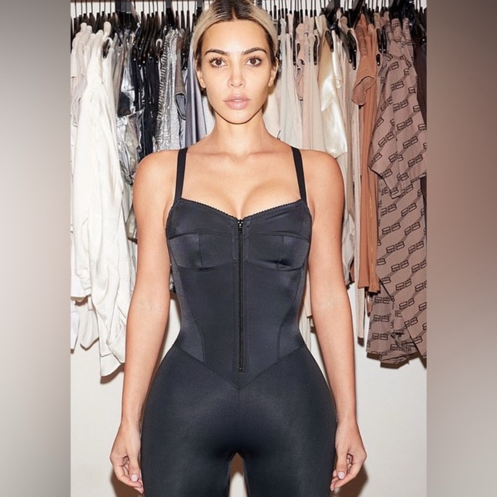 SKIMS Black Zippered Bodysuit - ONYX